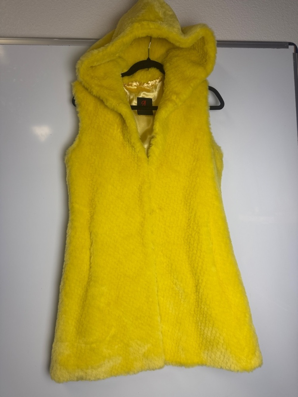 Adrienne Landau Bold Yellow Faux Fur Vest Sz S - Picture 6 of 14
